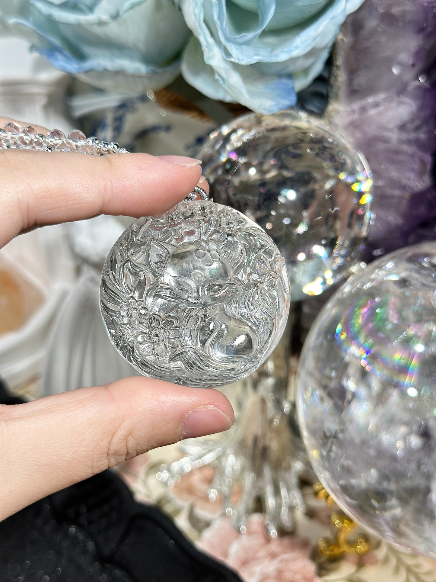 白水晶雕刻狐狸牌套链