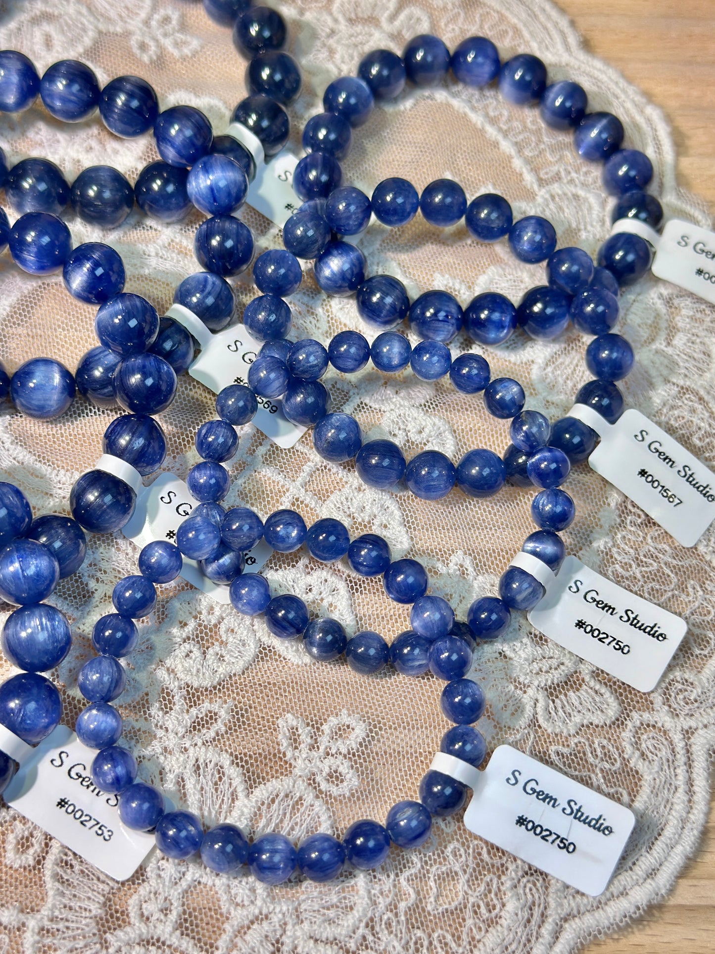 Cat's Eye Kyanite