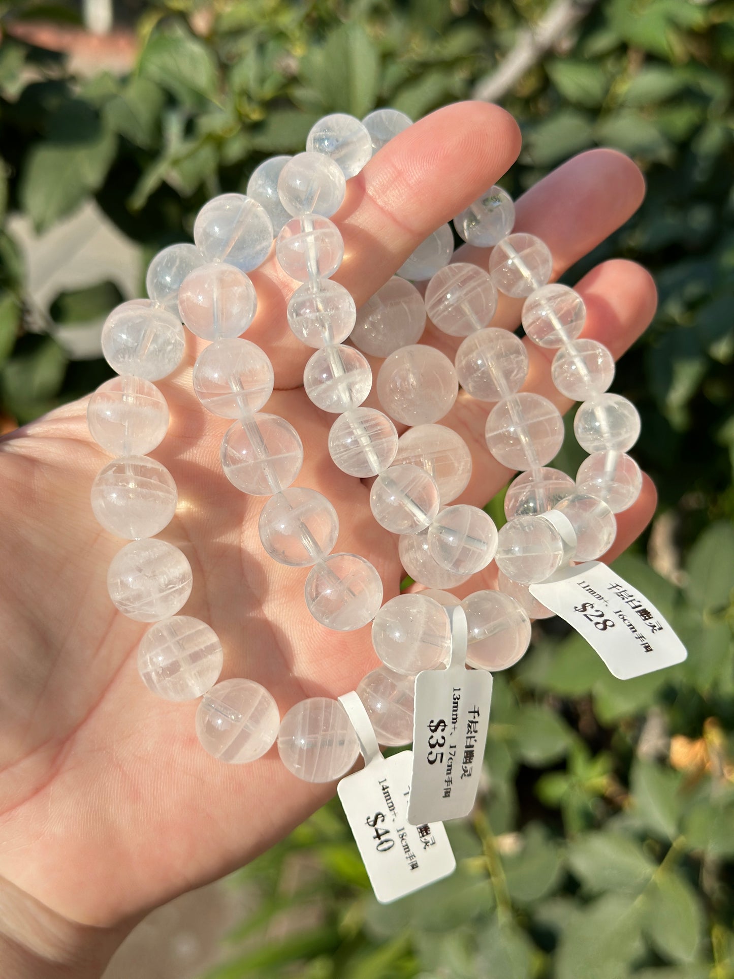 Thousand-layer white ghost crystal