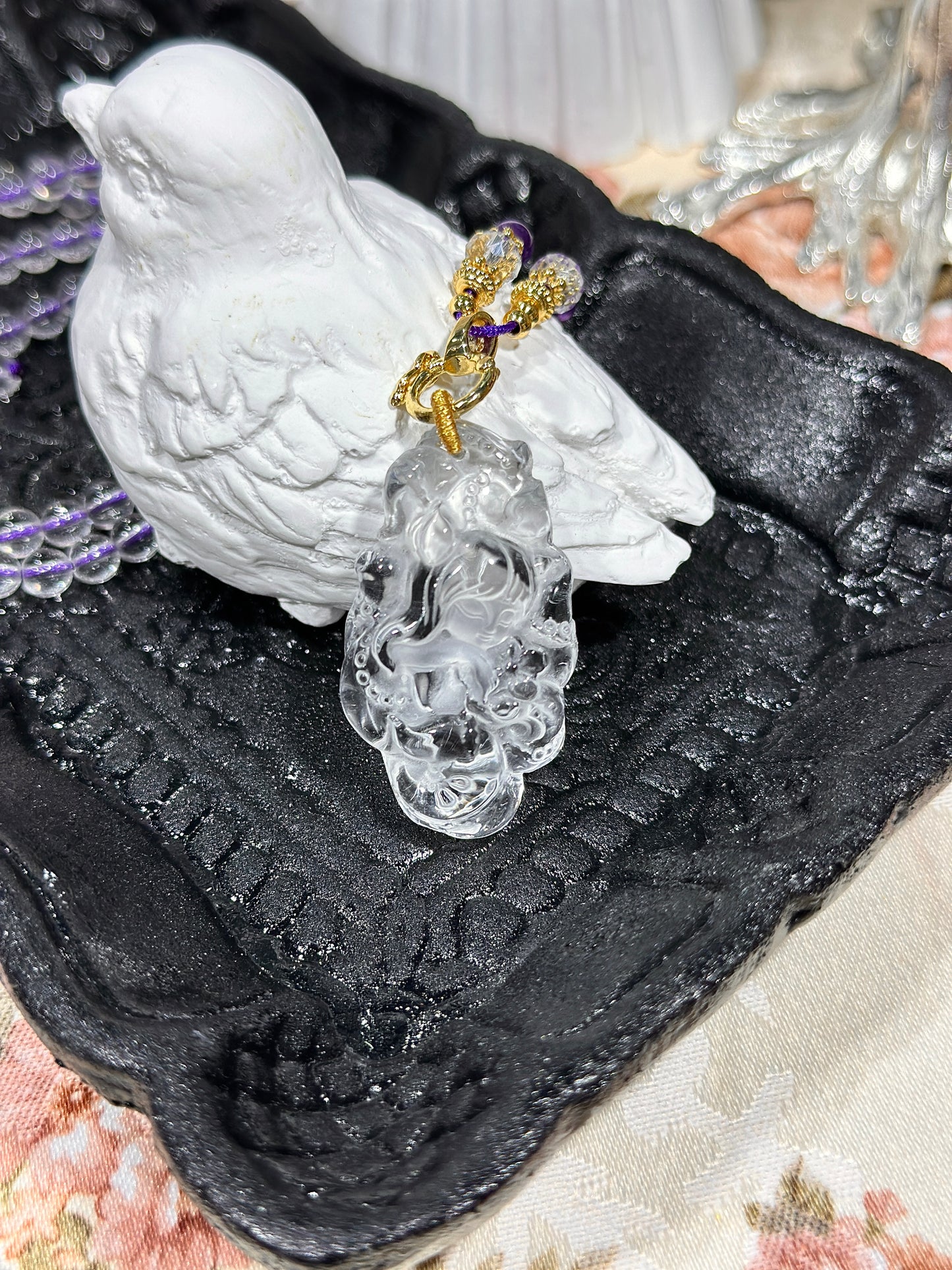 白水晶雕刻狐狸牌套链