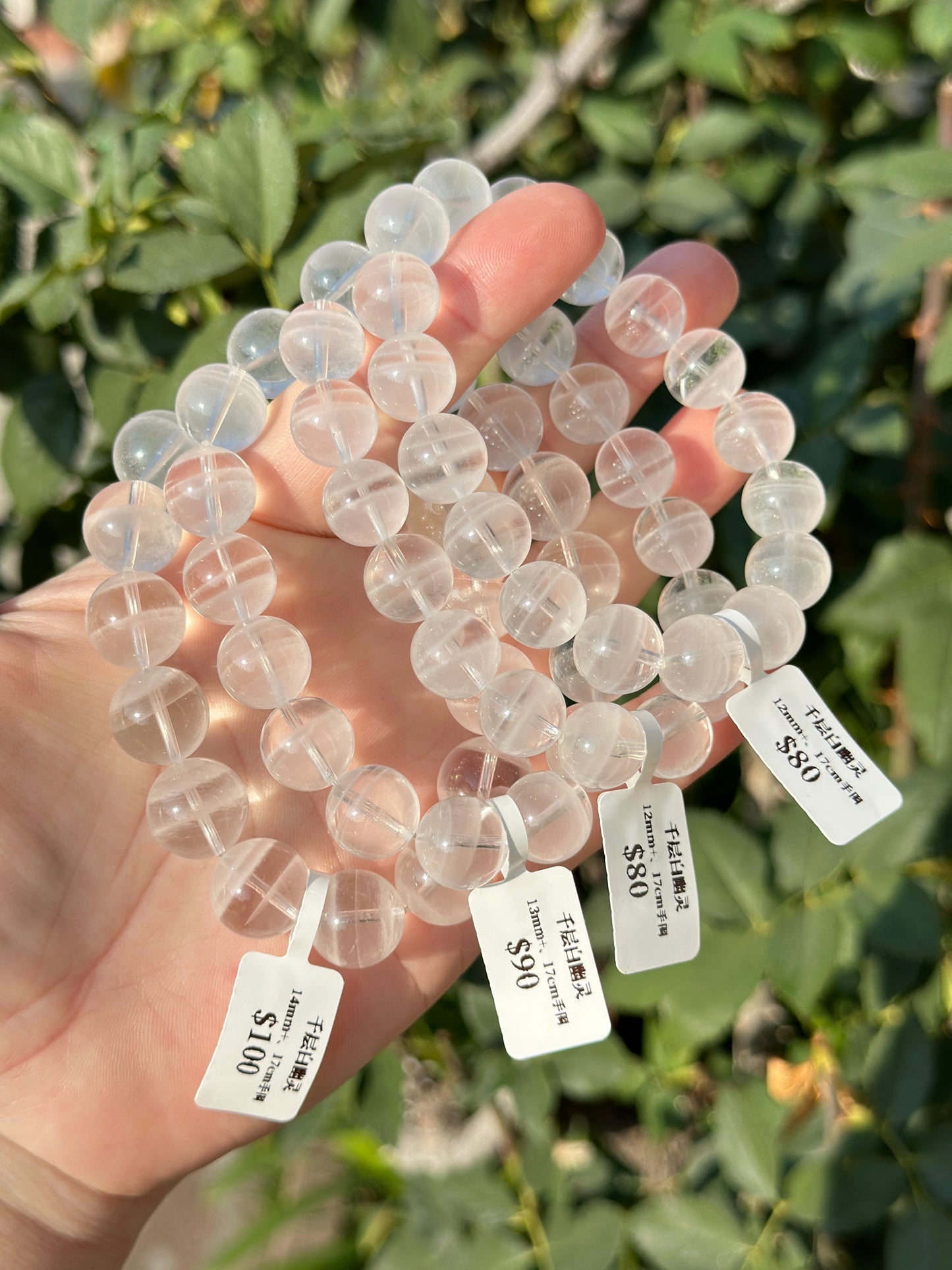 Thousand-layer white ghost crystal