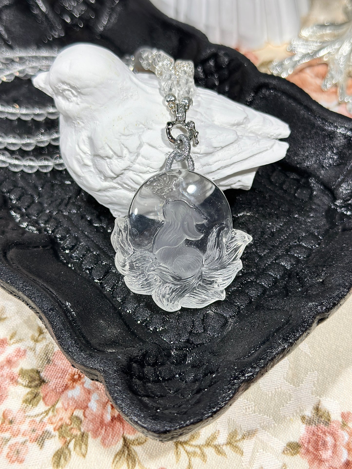 白水晶雕刻狐狸牌套链