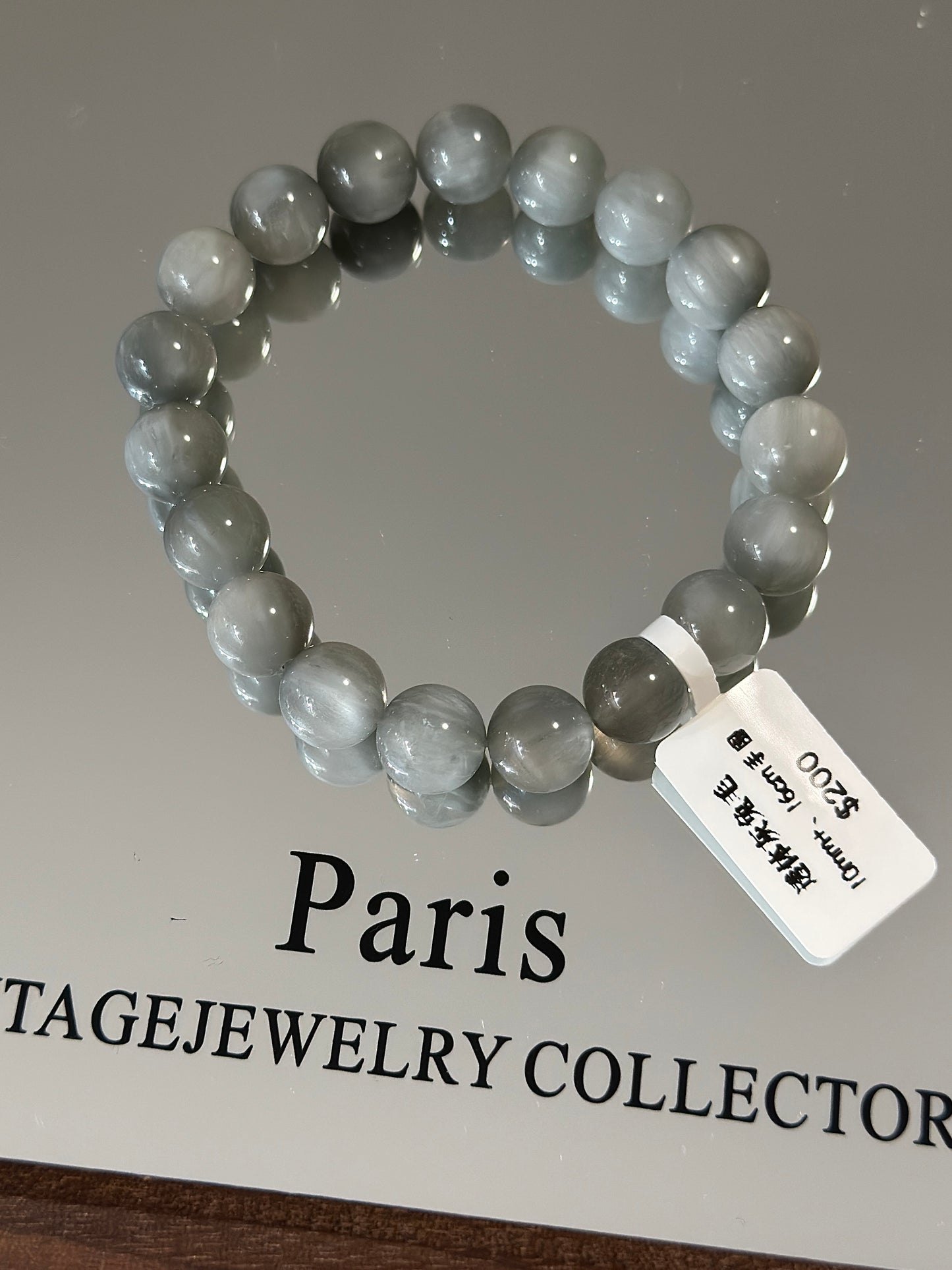 Transparent grey rabbit hair crystal