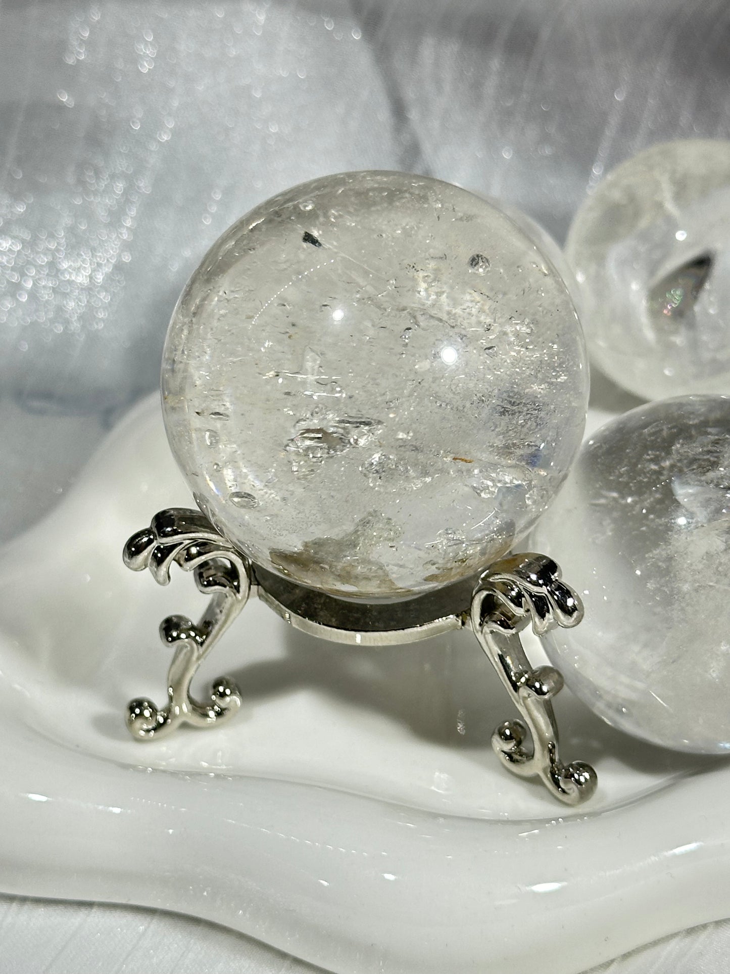 White Asai crystal ball