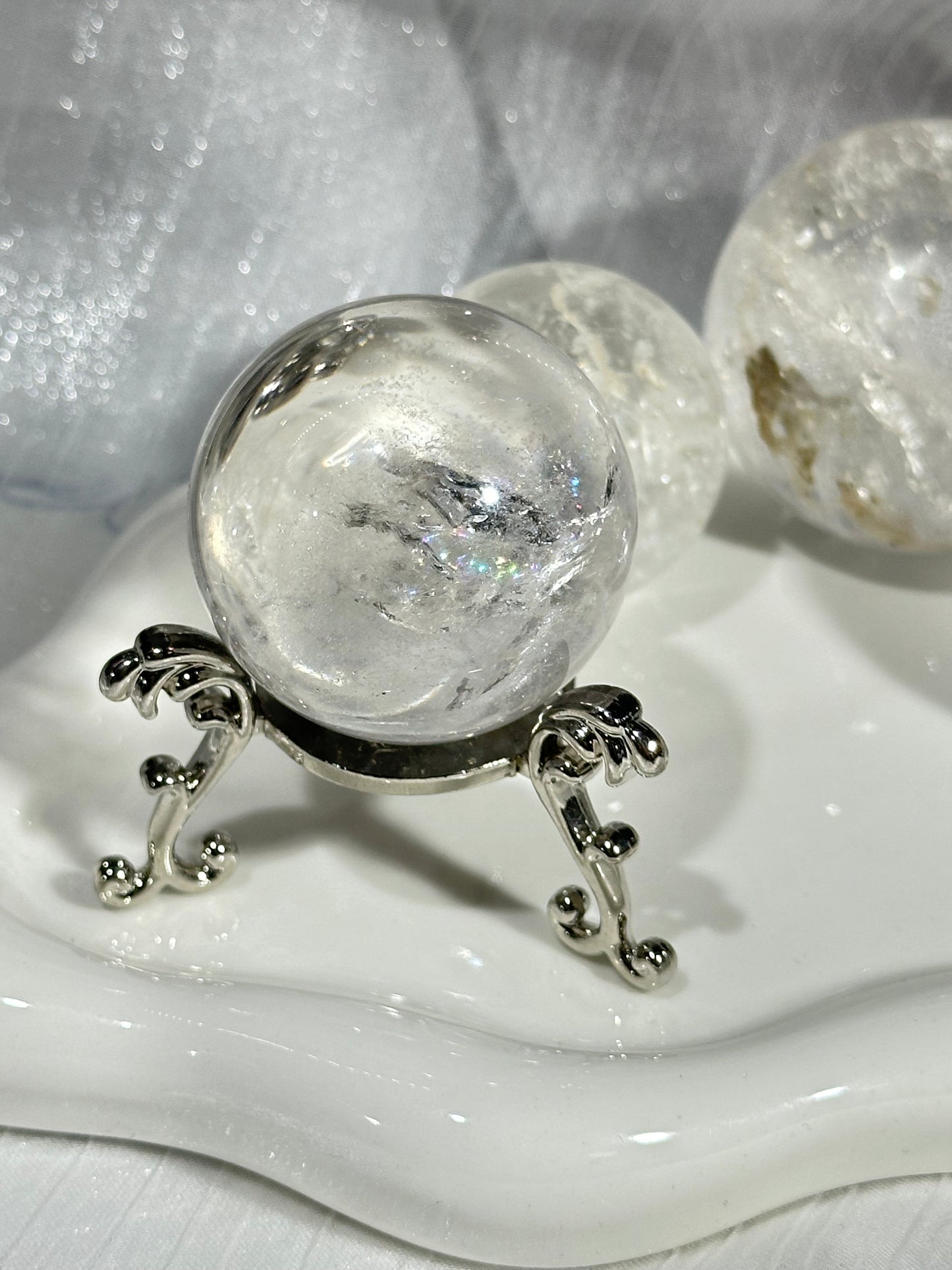 White Asai crystal ball