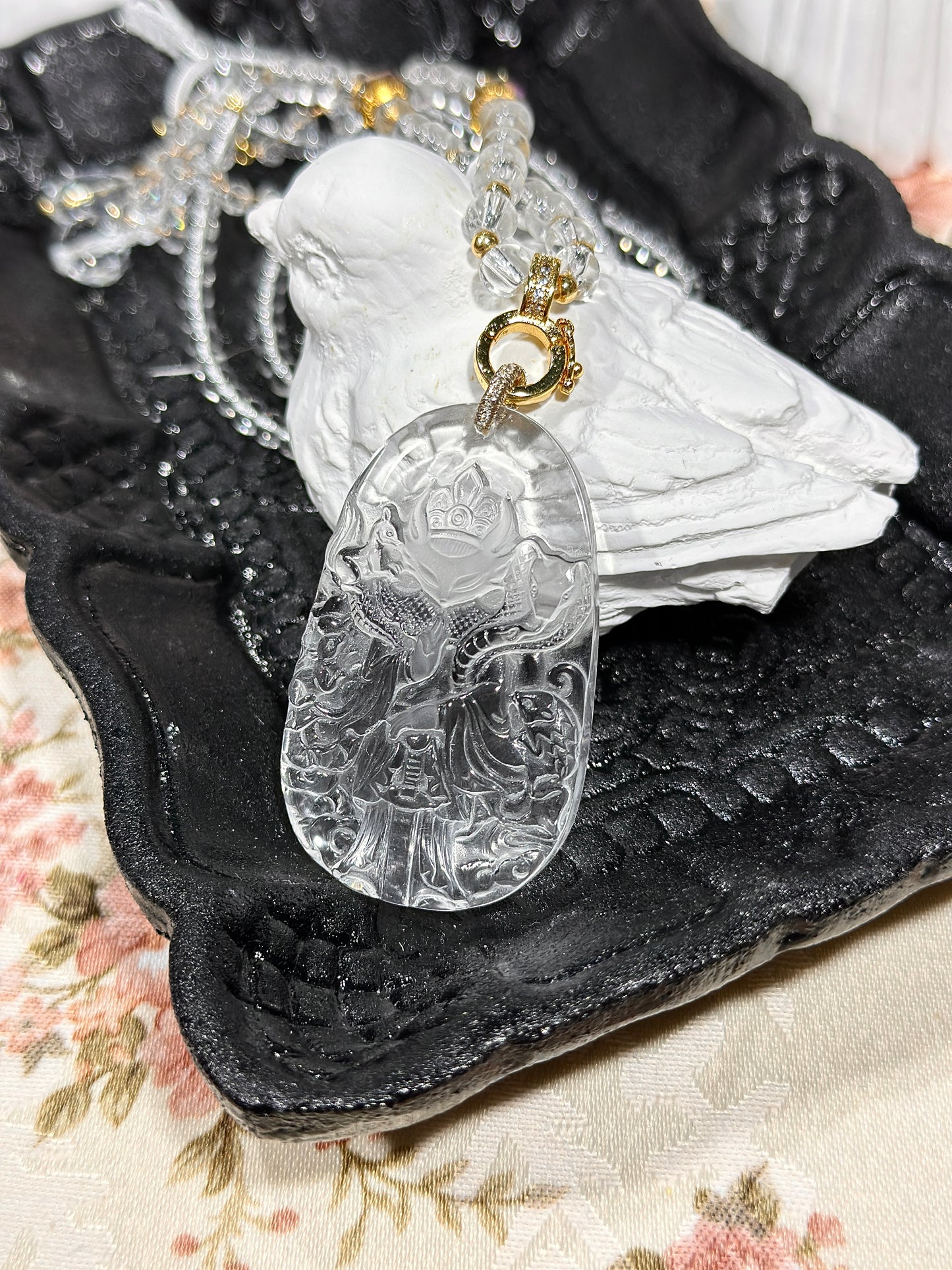 白水晶雕刻狐狸牌套链