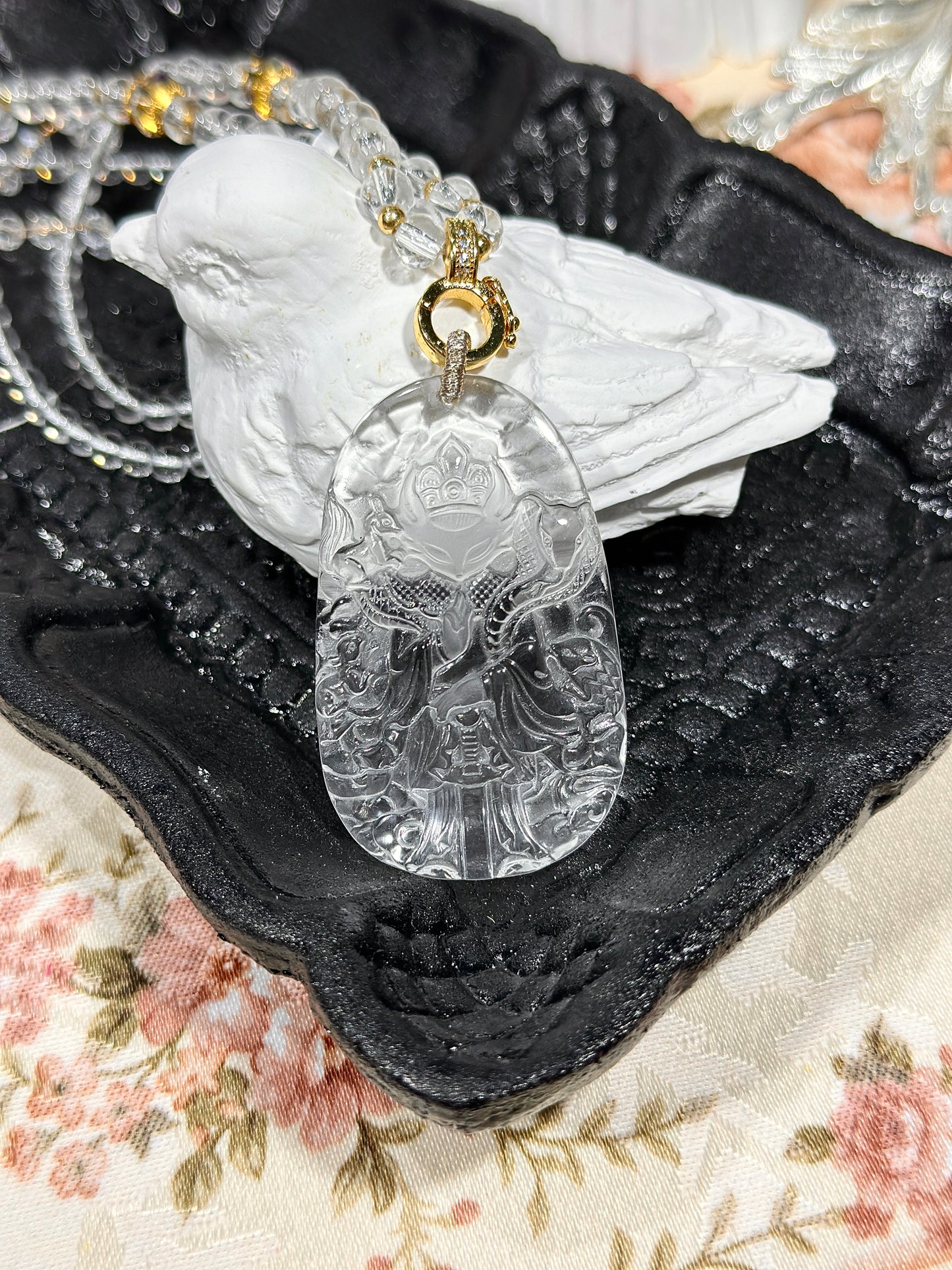白水晶雕刻狐狸牌套链