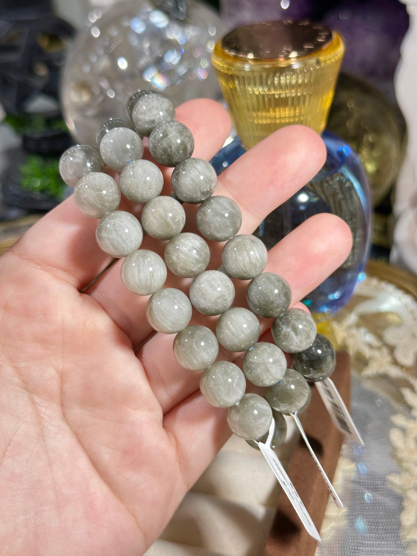 Gray rabbit hair crystal