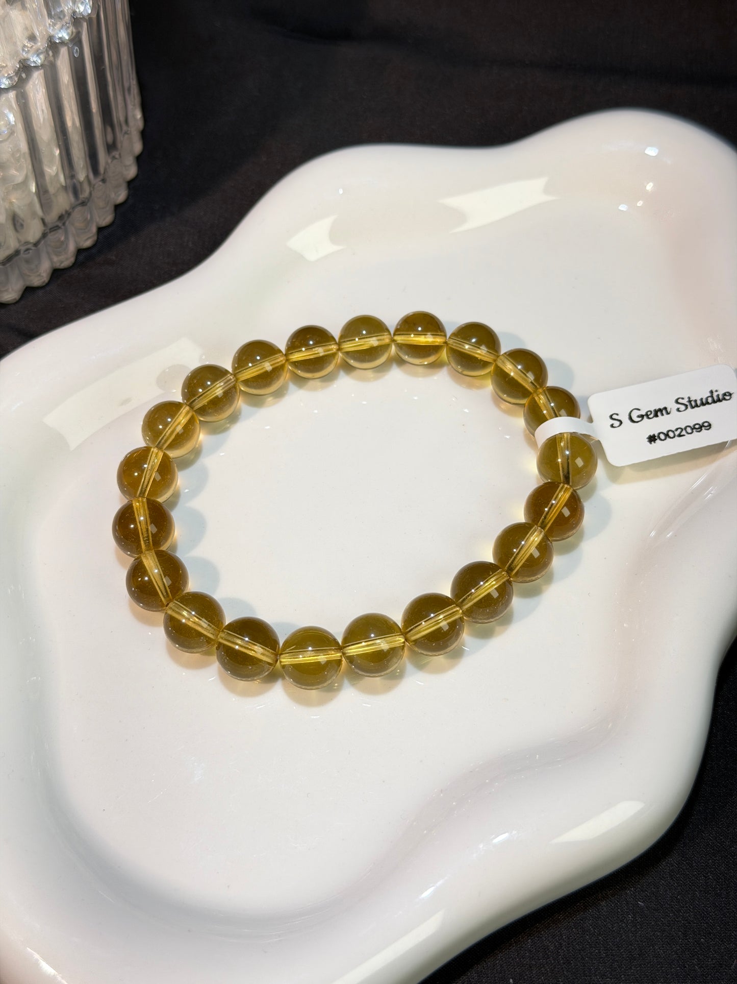 净体老酒黄水晶