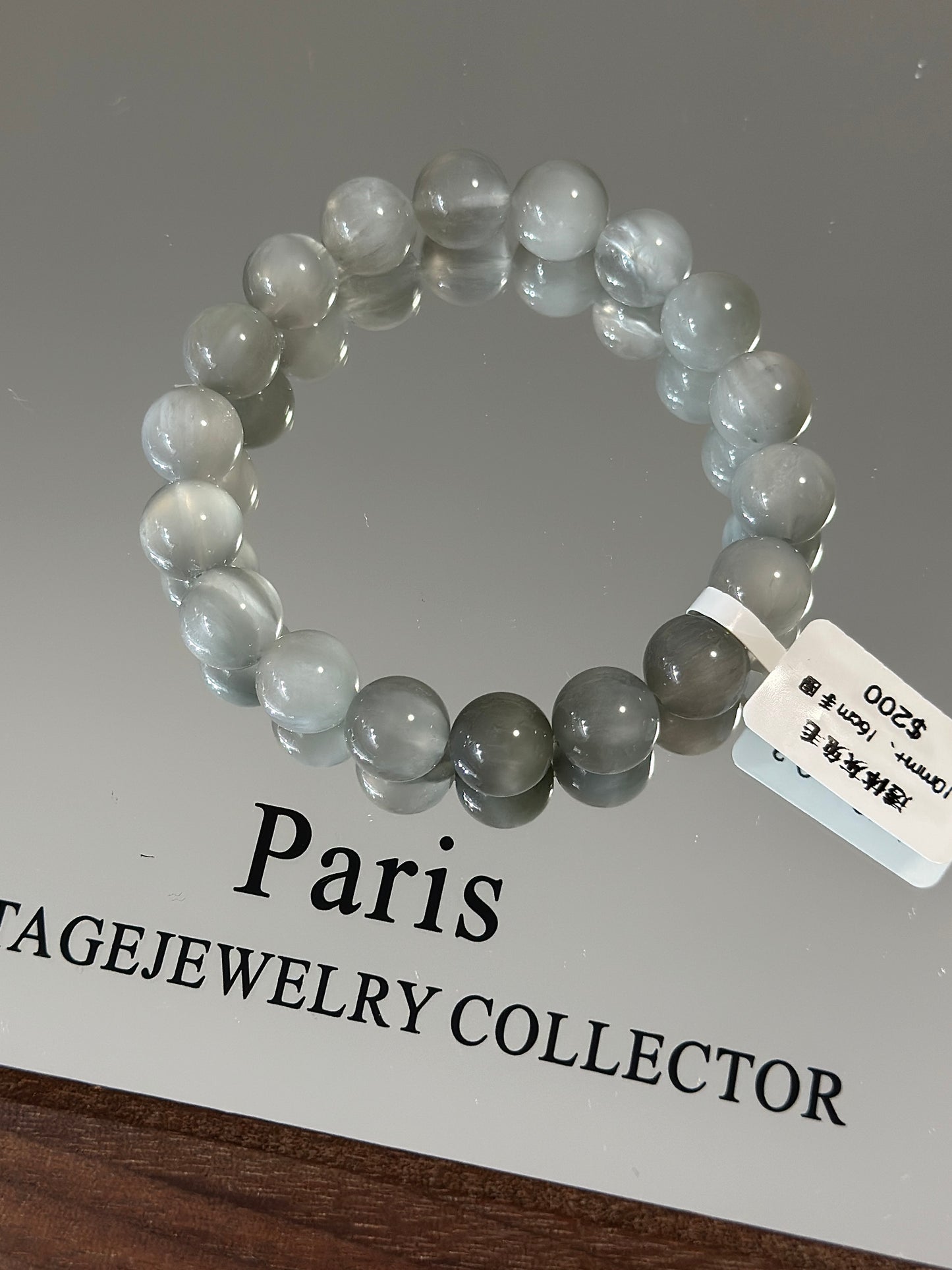 Transparent grey rabbit hair crystal