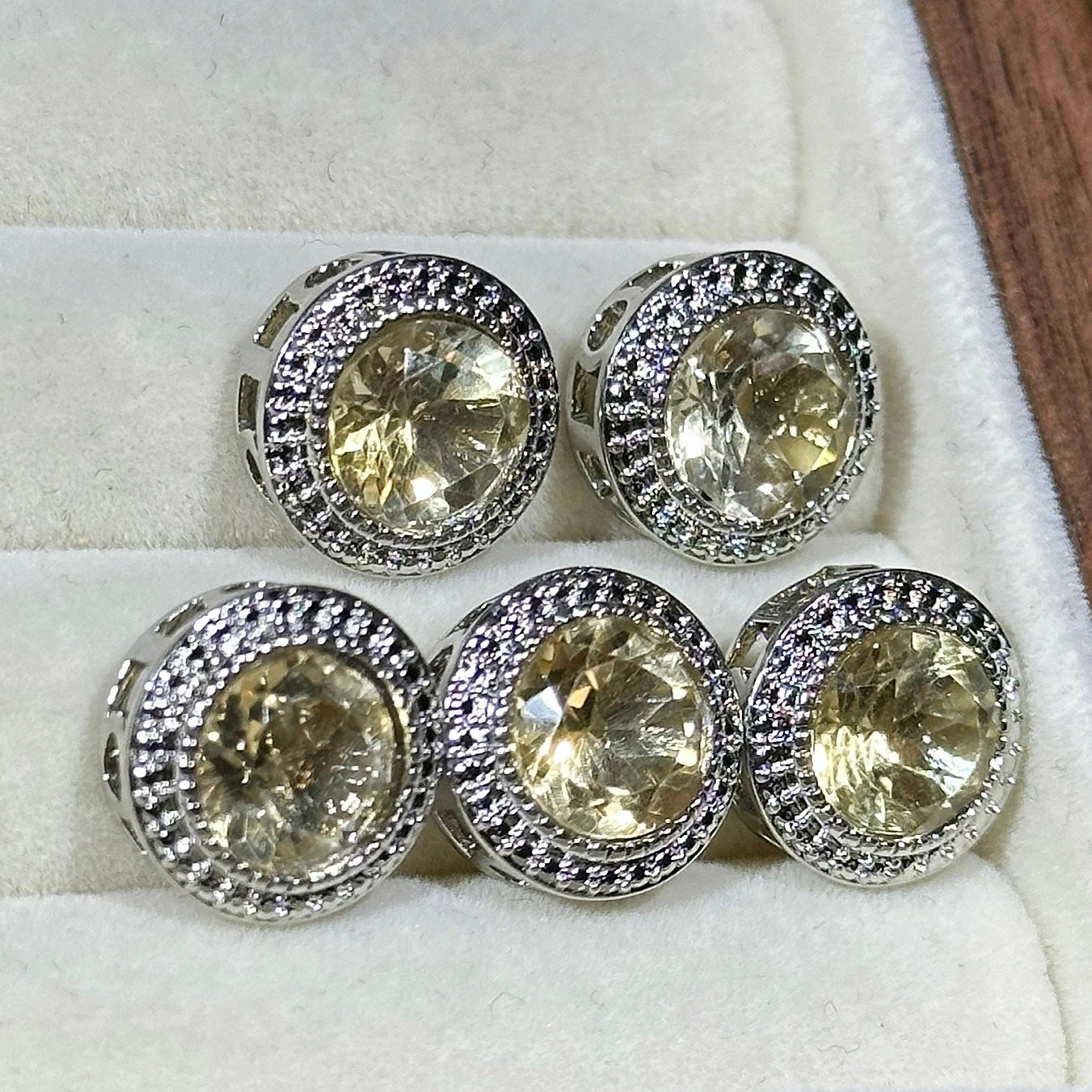 Citrine Round Magic Box