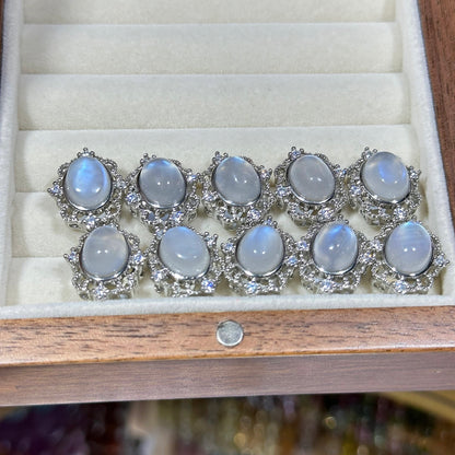 Blue Moonlight Oval Lace Magic Box