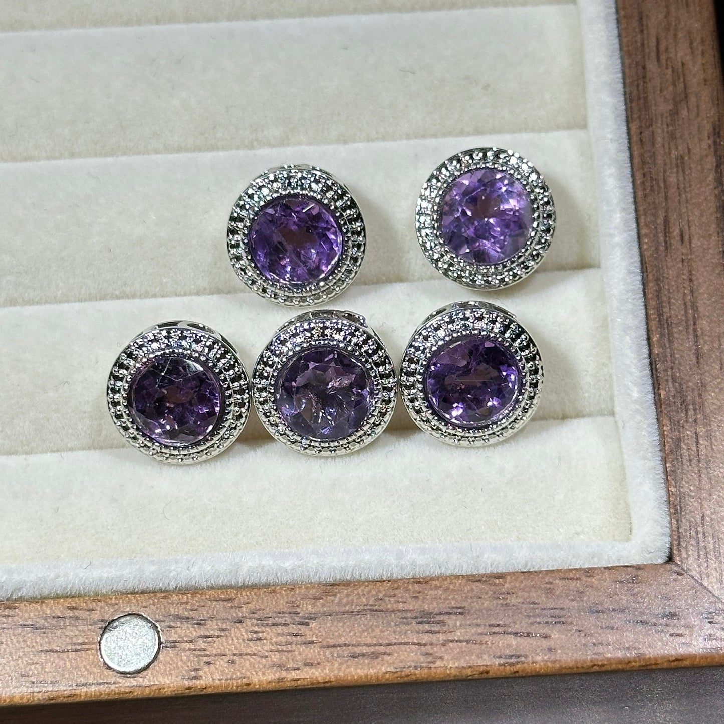 Amethyst Round Magic Box