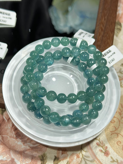 绿调蓝绿晶