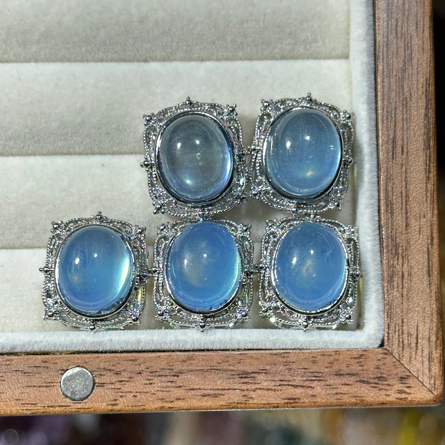 Aquamarine Square Magic Box