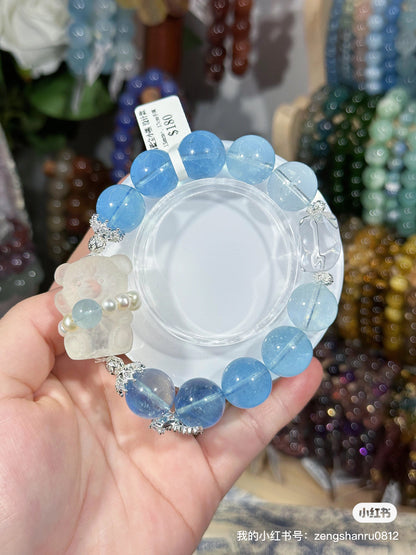 Bear Aquamarine Design