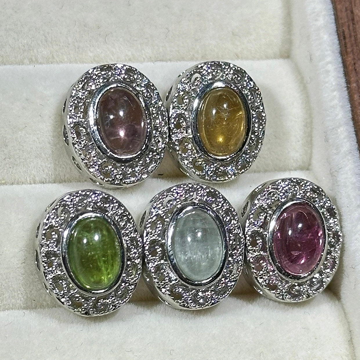 Tourmaline Oval Magic Box