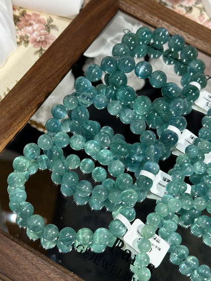 绿调蓝绿晶