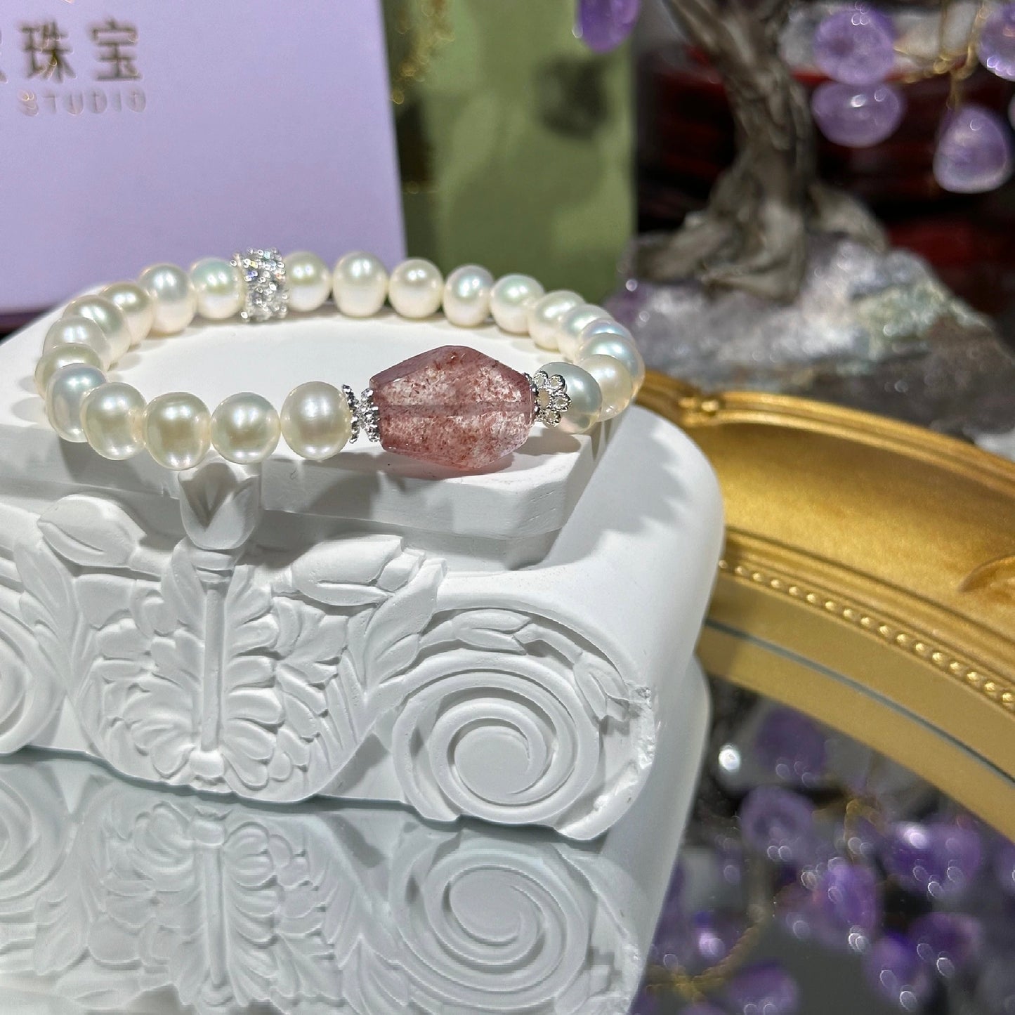 Pearl Design Strawberry Crystal Shape