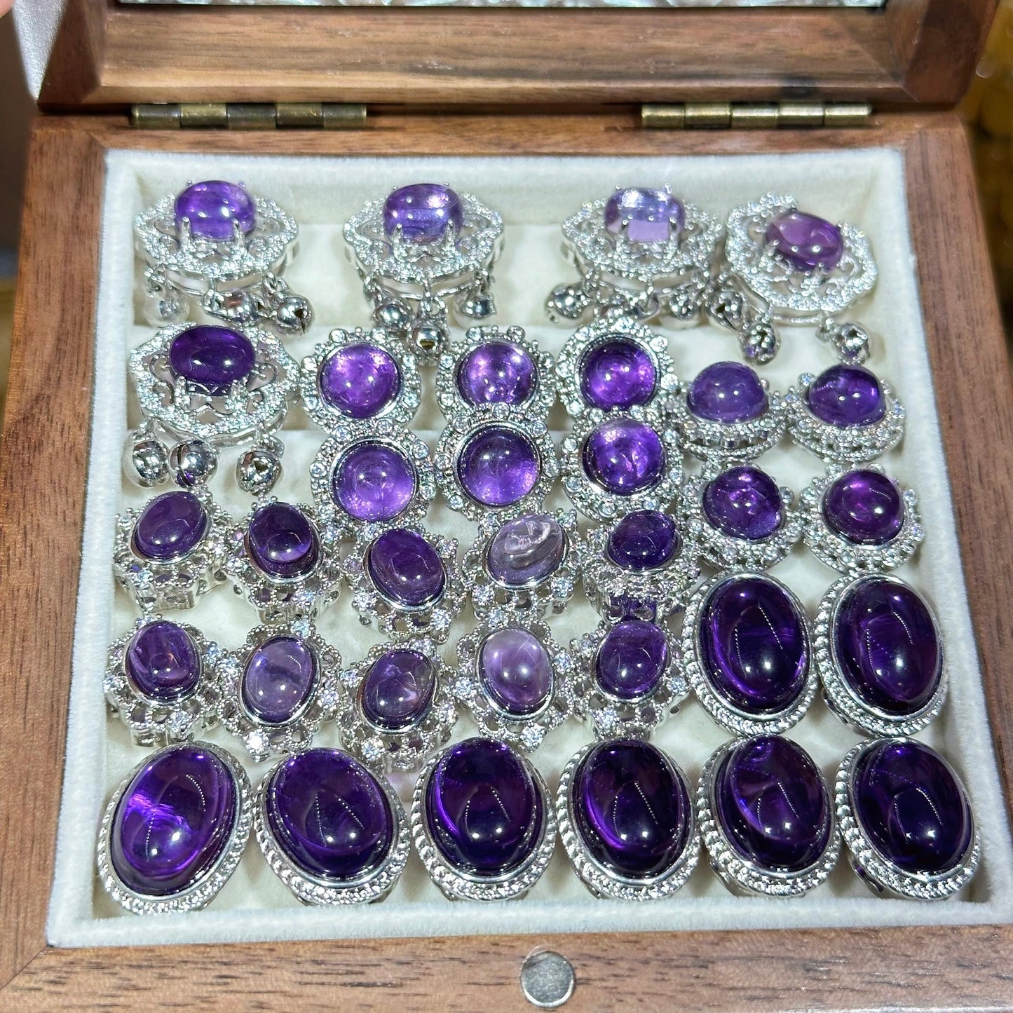 Amethyst Oval Magic Box