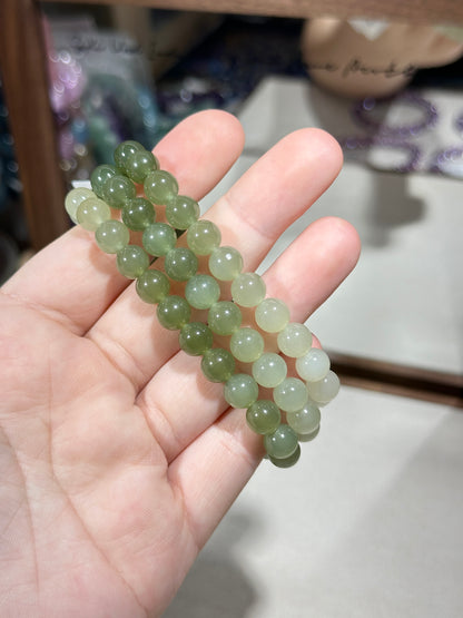 渐变色和田玉