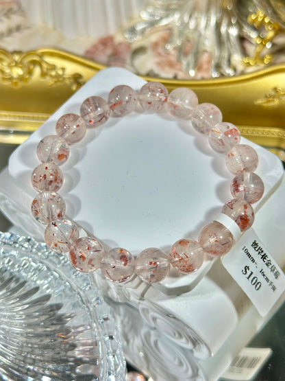 彼岸花金草莓