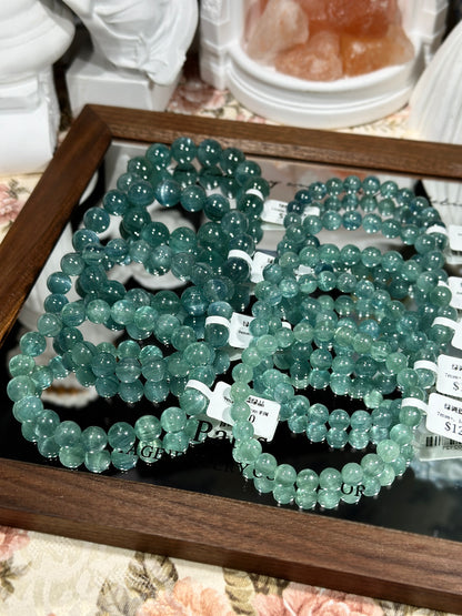绿调蓝绿晶