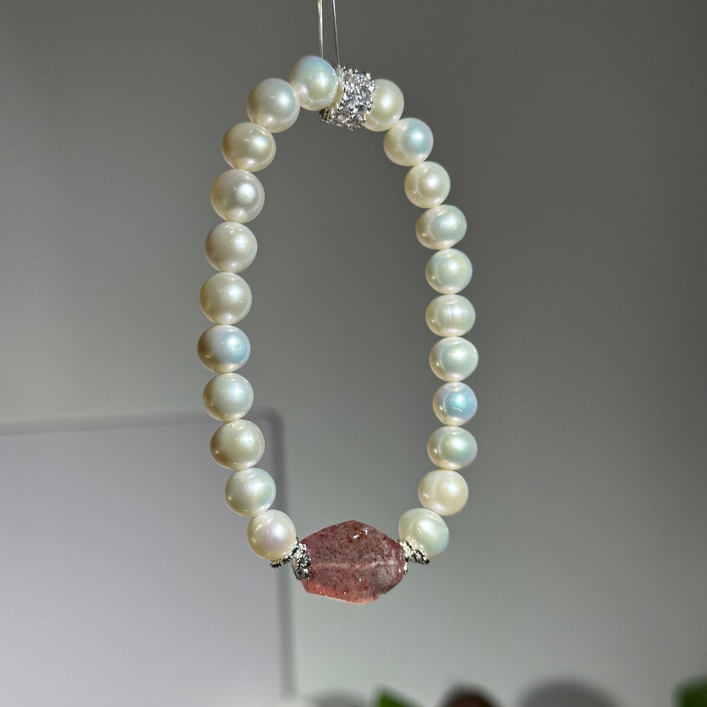 Pearl Design Strawberry Crystal Shape