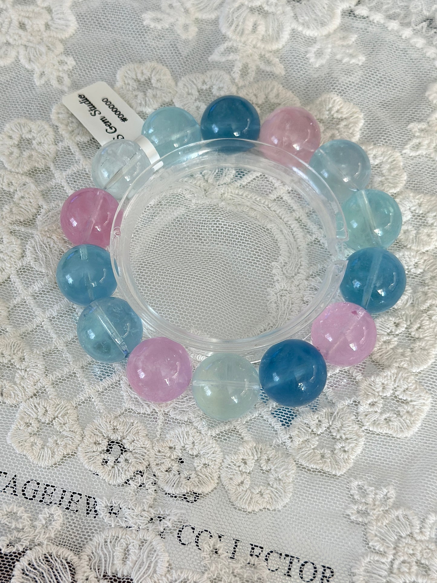 粉蓝色摩根石