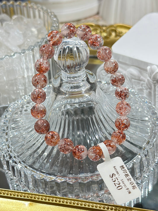 彼岸花金草莓