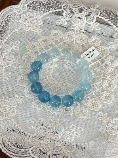 渐变色海蓝宝